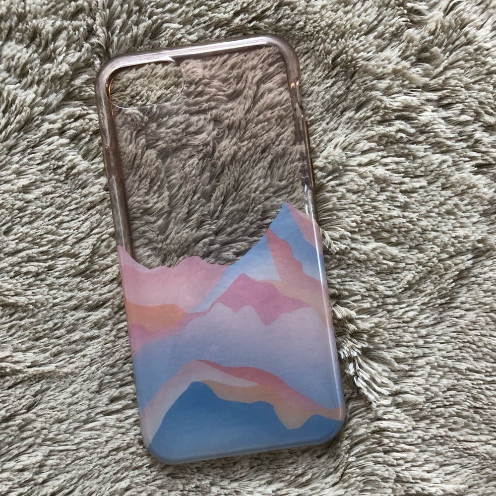 Urban Outfitters clear mountain case